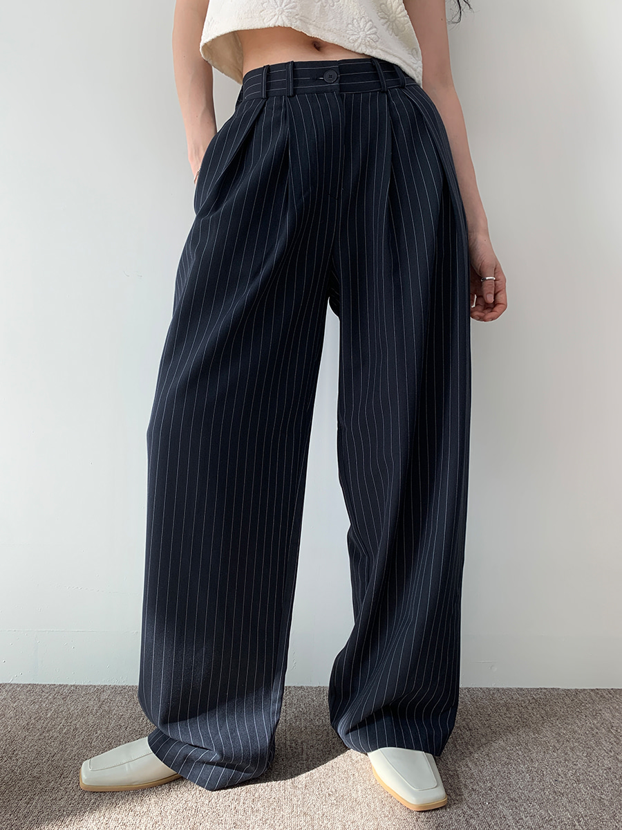 Stripe pin slacks (2color)